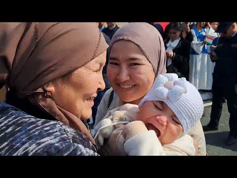 Видео: Слёзы и радость. Граница открыта. Таджикистан и Кыргызстан