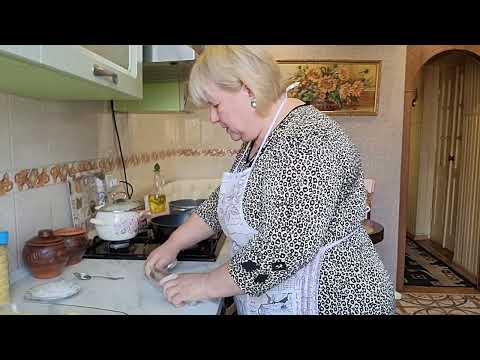 Видео: Рулет из Скумбрии. Картошка фаршированная. Капуста тушеная с курицей. Суп с фрикадельками.