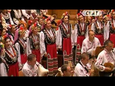 Видео: ENSEMBLE TRAKIA     "Мъри како Тодоро"