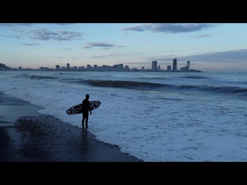 Видео: Surfing Batumi, Georgia 2023, aerial view | Сёрфинг Батуми, Грузия 2023, вид с воздуха