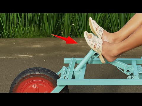 Видео: Никаких рук! Изобретённый фермером электромобиль поразил миллиарды людей.