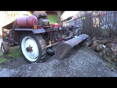 Видео: Ковш на самодельный трактор ,испытание на мелком щебне.