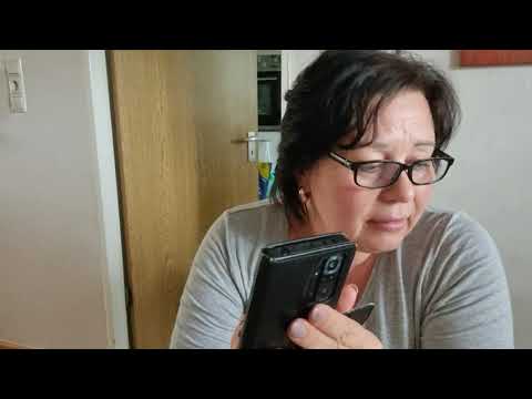 Видео: Первый день осени/ люди  на стадии деградации .