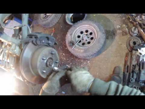 Видео: ремонт Гранд Чероки.замена шаровых опор гранд чероки ZJ.часть 1