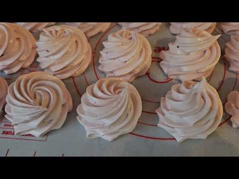 Видео: Пеку хлеб, сделала зефир