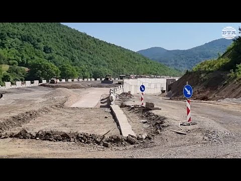 Видео: Срокът за пускане на част от пътя Мездра - Ботевград ще бъде спазен, каза министър Иван Иванов