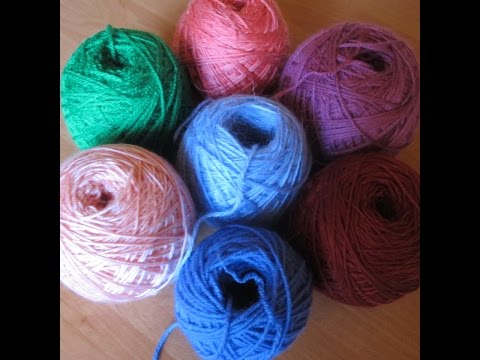 Видео: Как намотать клубок пряжи вручную? How to wind a ball of yarn by hand?