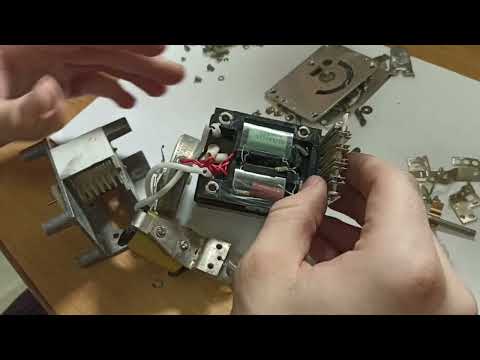 Видео: РАЗБОР РЕЛЕ RTs-61. Есть ли серебро!?
