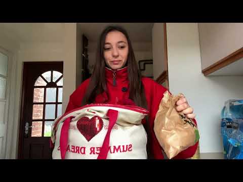 Видео: Что нам прислали из Италии? Рынок и борщ не как дома