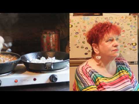 Видео: Жарим лисички с сыром..