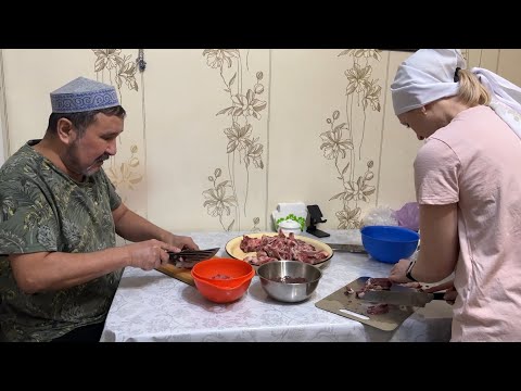 Видео: Русская Келин готовит со Свекром / Рецепт Моих Профитролей / Замужем за Казахом / Влог253