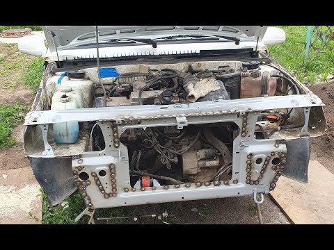 Видео: Замена суппорта радиатора (телевизора) ВАЗ 2114