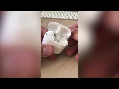 Видео: Потерялся один наушник Airpods , выкручиваемся из положения