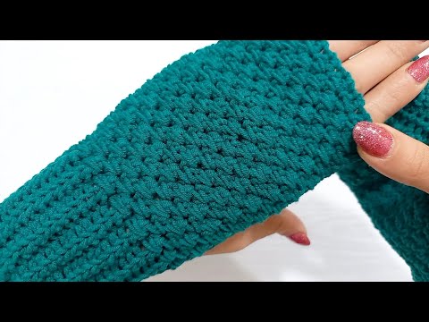 Видео: Как связать крючком суперлегкие перчатки без пальцев из прямоугольника! Самые простые перчатки дл...