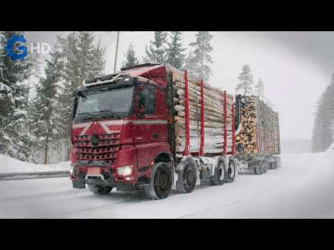 Видео: Почему финские лесовозы самые передовые в мире? ▶ Mercedes Benz, Scania, Volvo