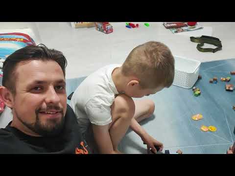 Видео: Пундим перед сном, и придумываем слова)) Яблюк))) #папасын #гарамуда #лето #garamuda #newlanguage