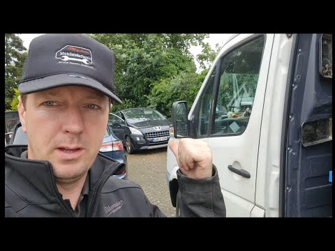 Видео: Три замены аккумулятора, но никто не смог завести этот Peugeot