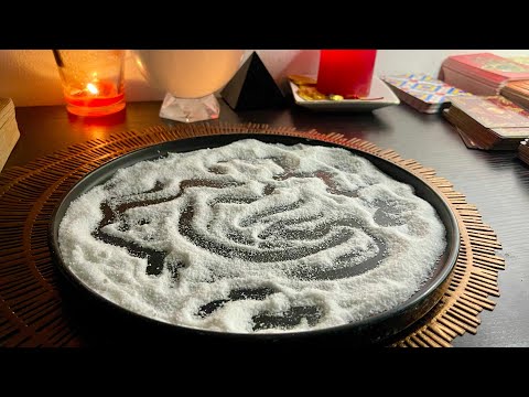 Видео: 🤗 За кого нужно ДЕРЖАТЬСЯ ПО ЖИЗНИ❓Гадание на СОЛИ 🧂