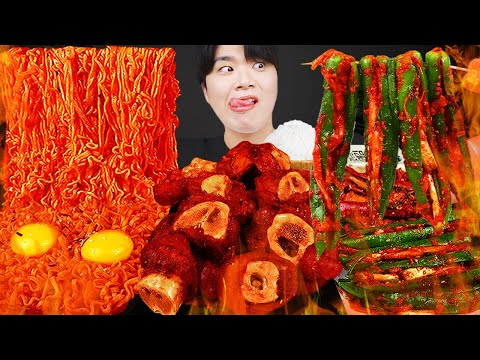 Видео: ASMR MUKBANG | острая лапша, Острые тушеные говяжьи ножки, кимчи с красным перцем мукбанг !