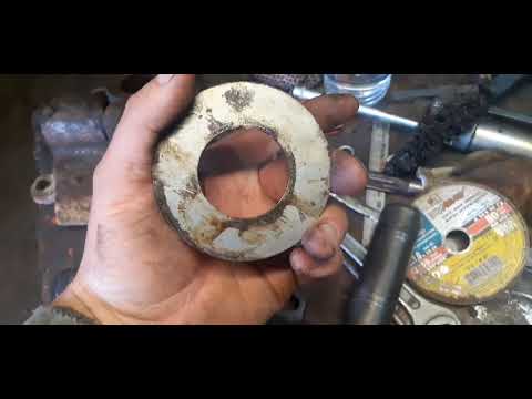 Видео: Замена #ушка передней #рессоры. Запчасти просто огонь😠