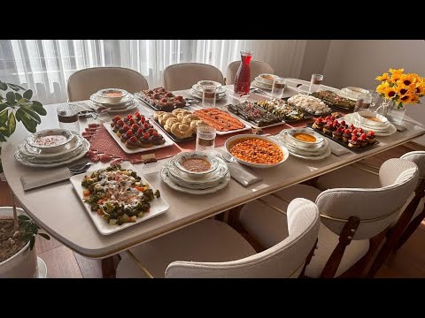 Видео: Подготовка к столу для гостей | Специальные меню ужинов и вкусные рецепты для больших компаний