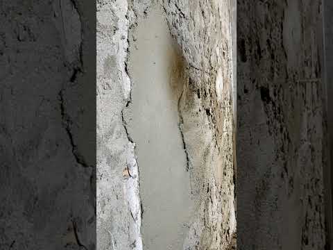 Видео: как штукатурить глиняную стену