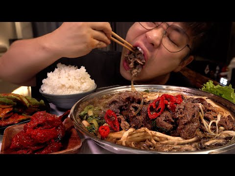 Видео: SUB_Мукбанг из говяжьего мяса Чонголь - вкусная еда Сам сделал Легендарный мукбанг