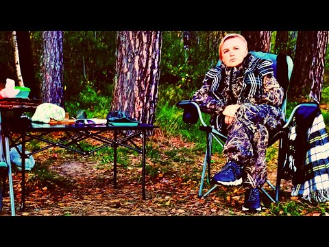 Видео: Рыбалка с женой с ночевкой.  Воблер с алиэкспресс сделал рыбалку.  Отдых на природе