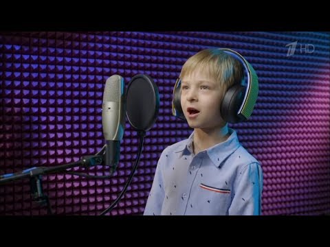 Видео: Вечерний Ургант.Звук Снизу (26.03.2020)