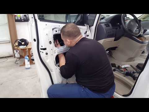 Видео: Шумоизоляция салона Toyota Alphard