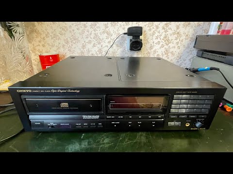 Видео: Onkyo integra C-901XD (краткий обзор)