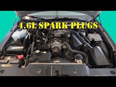Видео: Как заменить свечи зажигания на Lincoln Town Car