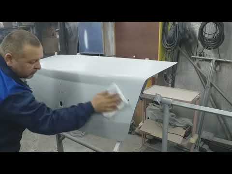 Видео: На Рено Логан покраска крышки багажника