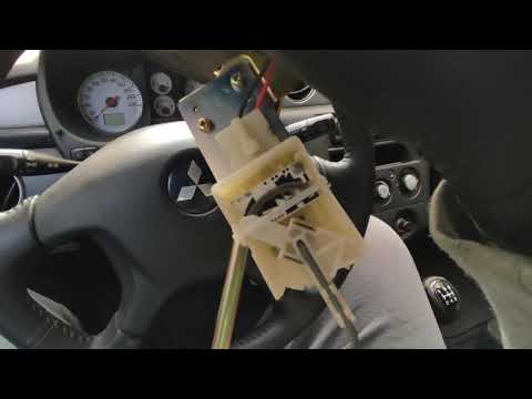 Видео: Лайфхак. Ремонт датчика уровня топлива. Mitsubishi Outlander 1.