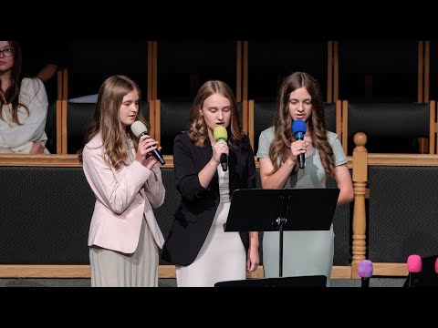 Видео: Пение «Нежный голос» - Лера, Виктория и Инесса