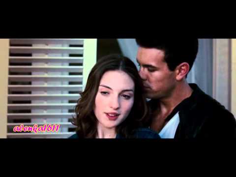 Видео: Аче и Баби (Hache y Babi) - Любовь не фразы нежные (3MSC)