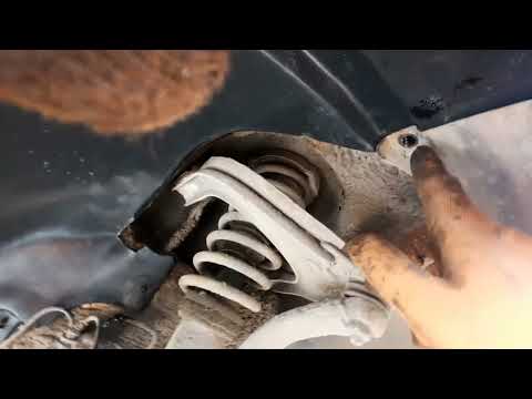 Видео: Установка защиты бампера и передних локеров Мерседес W211