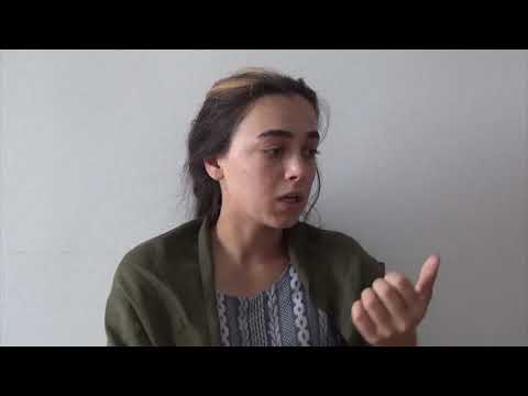 Видео: Духтар дӯстдоштаашро оташ зад