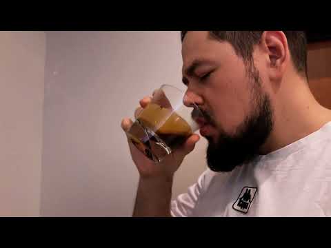 Видео: Как пользоваться кофемашиной? | Мультиболйерная кофемашина Victoria Arduino Eagle One Prima | Обзор