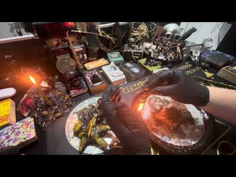 Видео: ЧТОБЫ ДЕНЬГИ ВОДИЛИСЬ И ДОЛГИ ОТДАВАЛИ. Чистка// Дом Эзотерики Аллы Морозовой.