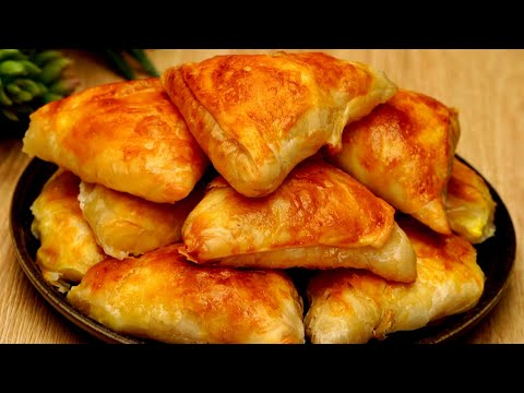 Видео: Запеченные сырные пироги – простой и вкусный рецепт, который вы будете готовить всегда!