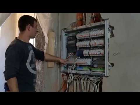 Видео: Электромонтаж Пестово ч.2,1 этаж. Подробный обзор