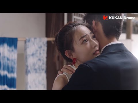 Видео: После нескольких дней разлуки тоска генерального директора по ней стала сильной, и он крепко обнял е