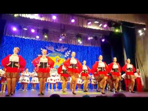 Видео: Приветственный танец "Одна калина" / Зорянка