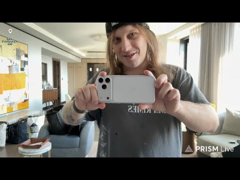 Видео: PlohoyParen обзор нового Iphone 17 Pro Max, room тур по апартаментах из Нью-Йорка