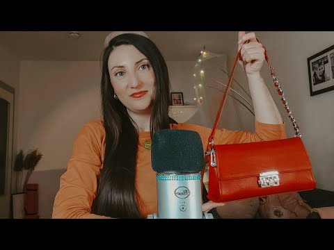 Видео: АСМР какво има в чантата ми 👛✨Life update: Нека си поговорим |ASMR in Bulgarian: what's in my purse
