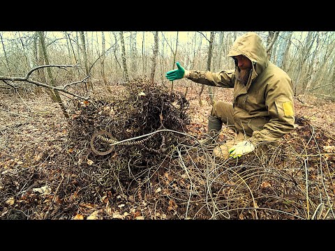 Видео: ЗАЛЕЗ В КУСТЫ И ОФИГЕЛ!!! МЕДЬ ЛАТУНЬ КУЧАМИ. ЭТО РАЙ для металлокопа.