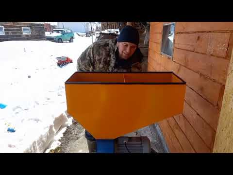 Видео: ‼️## Обзор зернодробилки Кубанец 500з с увеличенным  выходом ##‼️