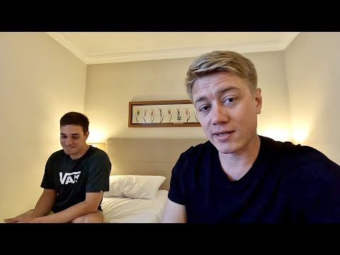 Видео: ГДЕ МЫ ЖИВЕМ В СТАМБУЛЕ? Наш отель - Radisson Hotel Istanbul Sultanahmet. Шведский стол в Турции
