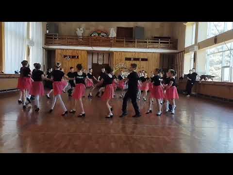 Видео: Фрагменты уроков народно-сценического танца.